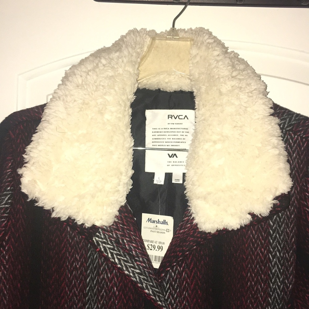 RVCA coat - Picture 2 of 4